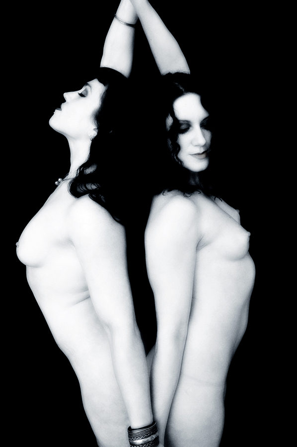 Michelle Mynx & Katrina Dohl  |  2005  |  DSLR Photography